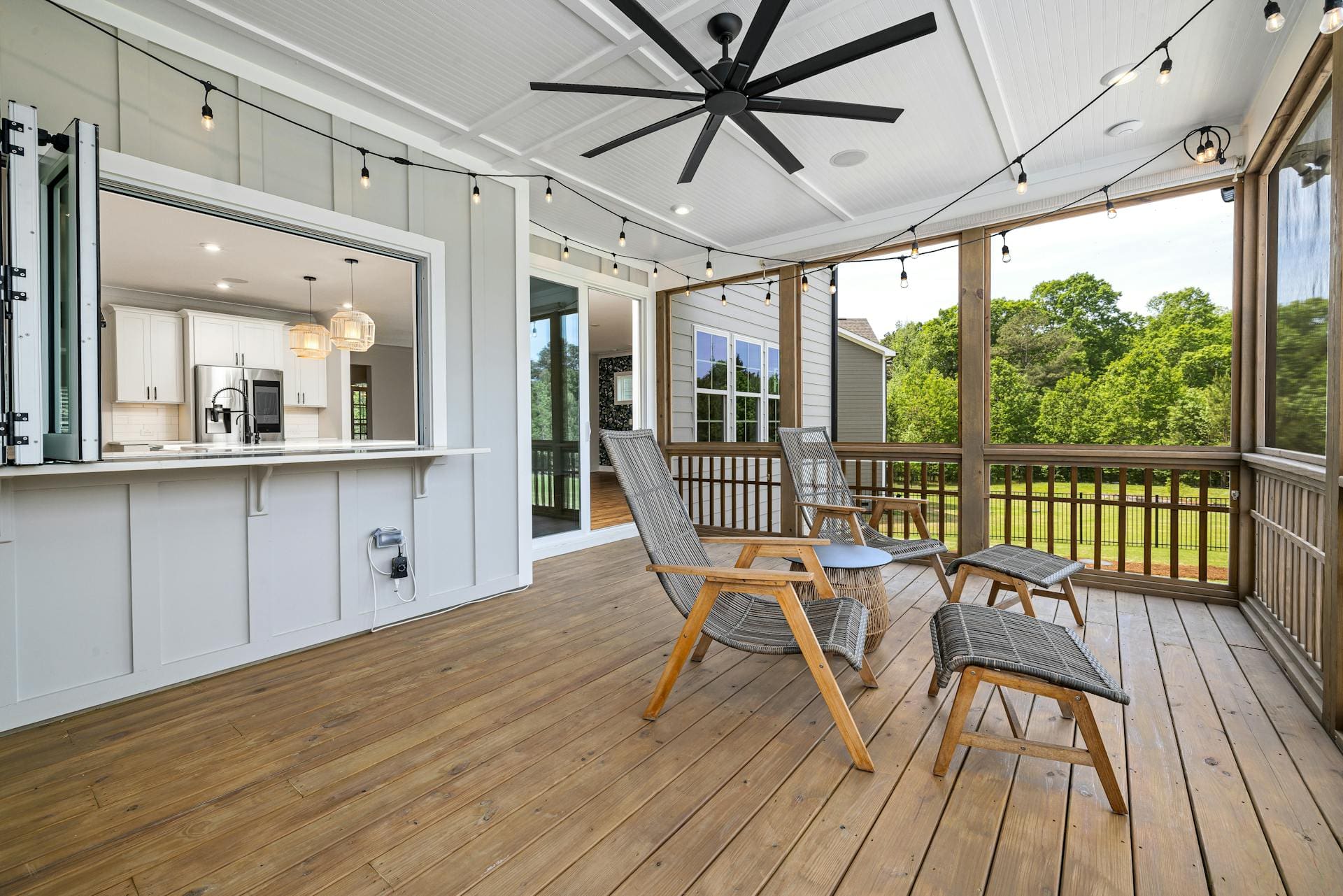 Why A Screened-In Porch Is a Smart Upgrade for Your Home | Precision ...